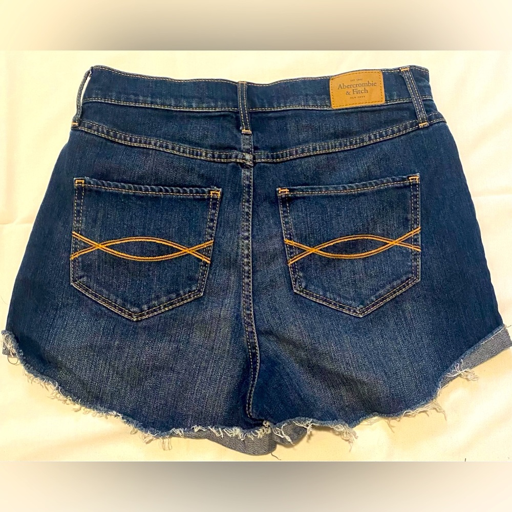 Abercrombie and fitch shorts new without tags!